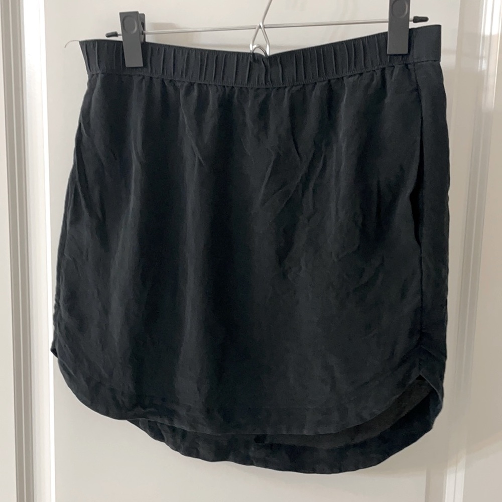 Madewell, size M, black casual skirt